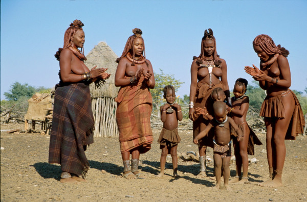 Danses des Himbas	Gisèle Peyrot Chevry 51 pts